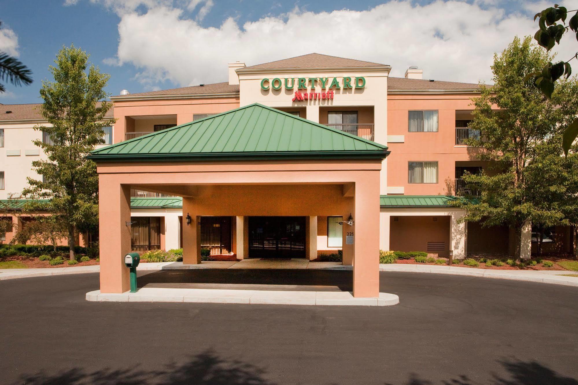 Courtyard Hartford מנצ'סטר מראה חיצוני תמונה